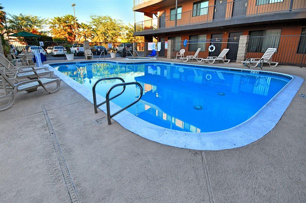 Quality Inn & Suites Bell Gardens-Los Angeles Eksteriør bilde