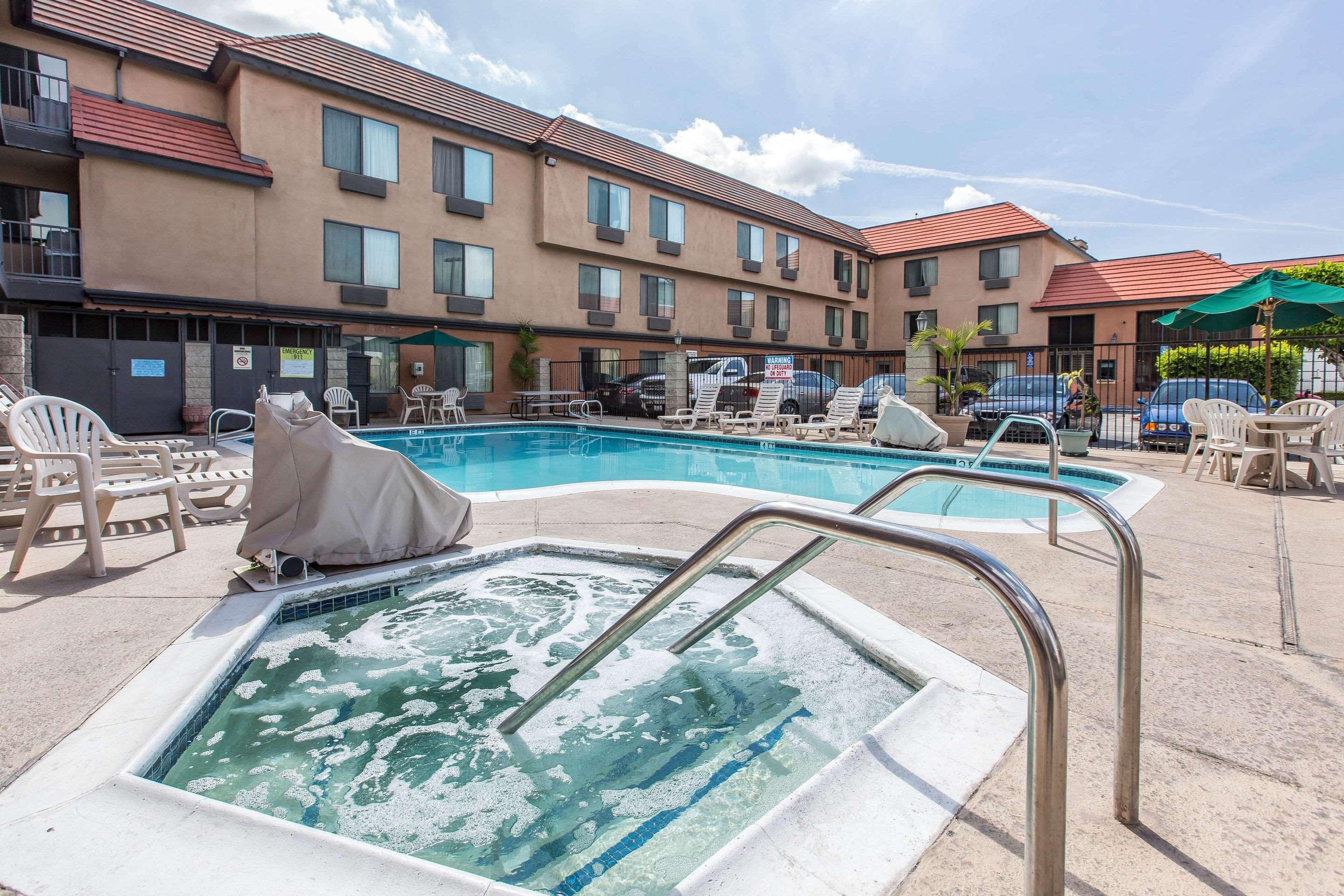 Quality Inn & Suites Bell Gardens-Los Angeles Eksteriør bilde